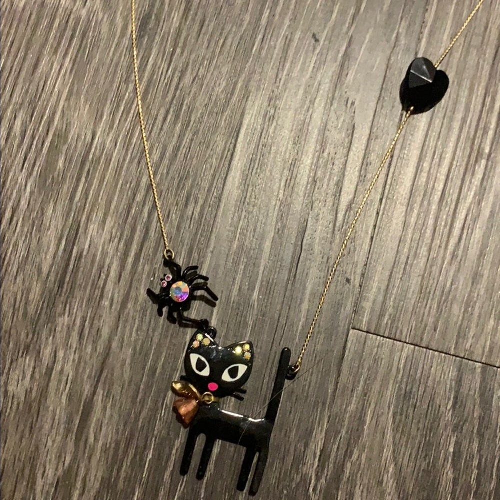 Betsy Johnson cat necklace